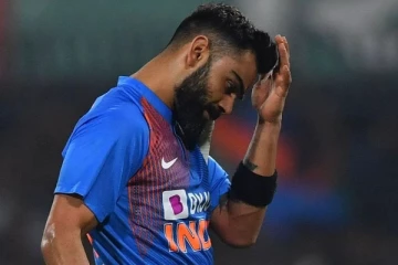 75வது சதத்தினை தவறவிட்ட கோலி! 8 ரன்னில் அவுட் ஆனதால் ரசிகர்கள் அதிர்ச்சி