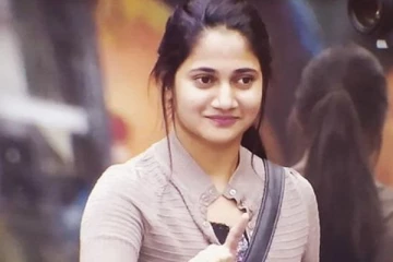 பிக் பாஸ் நடிகை லாஸ்லியாவின் இரு தங்கைகளை பார்த்துள்ளீர்களா.. இதோ