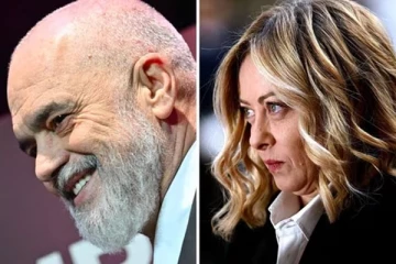 இத்தாலி பிரதமருக்கு புரபோஸ் செய்த ஒரு நாட்டின் பிரதமர்? ஒரு வைரல் வீடியோ