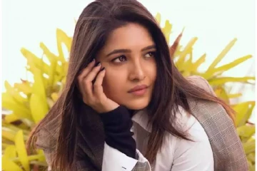 பக்கத்தில் இருந்து கொண்டு, ஆத்திரமாக உள்ளது.. நடிகை வாணி போஜன் அதிரடி