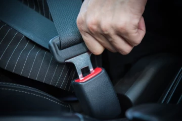 අධිවේගී මාර්ග භාවිතා කරන සියලු දෙනාට අනිවාර්යය නීතියක්