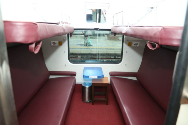 இந்திய ரயில்களின் ராஜா என்று அழைக்கப்படும் ரயில்.., எது தெரியுமா? | Which Train Is Called The King Of Indian Railways