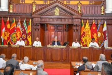 13ஐ எதிர்க்கும் மொட்டு கட்சிக்கு மத்தியில் ரணிலின் சர்வகட்சி மாநாடு