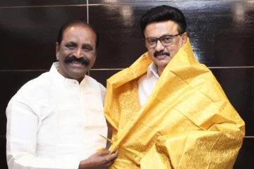 அவரது தோல்வியை எதிரிகள்கூட ரசிக்கவில்லை- மு. க ஸ்டாலின் குறித்து வைரமுத்து பதிவு