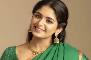 பெரிய மனுஷன் செய்ற வேலையா இது! சங்கர் மகளை பார்த்து வாய்ப்பிளக்கும் நடிகர்..