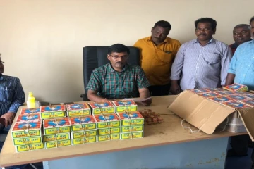 இலங்கைக்கு கடத்த இருந்த 30 கிலோ மூக்குப்பொடி மூட்டைகள் பறிமுதல்