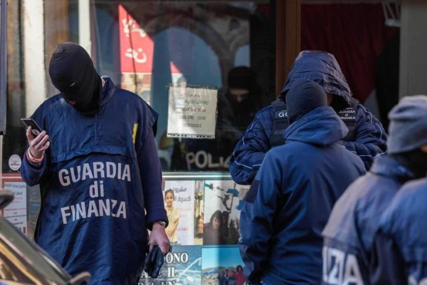 இத்தாலியில் அதிரடி நடவடிக்கை: ஹமாஸ் அமைப்பிற்கு நிதி திரட்டிய 9 பேர் கைது | Italy Arrests 9 Over Hamas Funding Probe