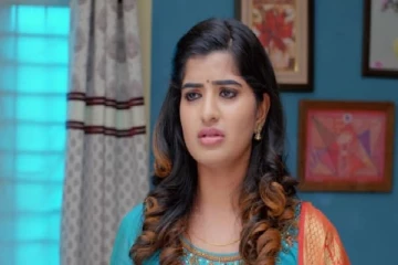 ரஜினி பாடலுக்கு படப்பிடிப்பில் செம குத்தாட்டம் போட்ட ஜீ தமிழ் சீரியல் நடிகை.. வீடியோவை பாருங்க