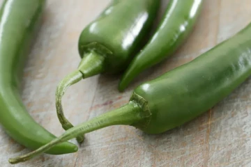 ஒரு நாளைக்கு எத்தனை பச்சை மிளகாய் சாப்பிடனும்? தினமும் சாப்பிட்டால் உடம்பில் என்ன நடக்கும்