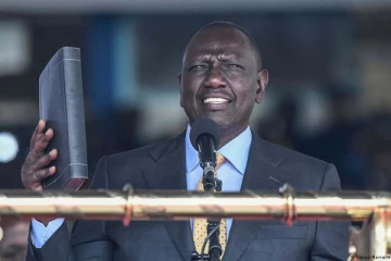 கென்யாவின் புதிய அதிபராக பதவியேற்ற வில்லியம் ரூட்டோ!