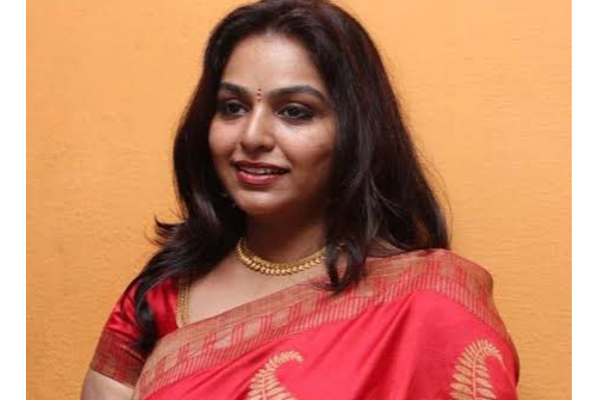 நடிகை மீனாவை கொல்ல துடித்த சீரியல் நடிகை? உண்மையை உடைத்த சீரியல் நடிகை | Top Actress Attack And Kill For Meena In Rajini