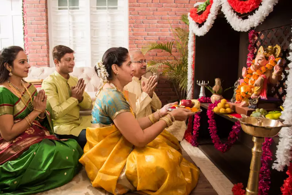 வெள்ளிக்கிழமைகளில் பெண்கள் செய்யகூடாதவை! | Don T Do These Things On Fridays Even Forget
