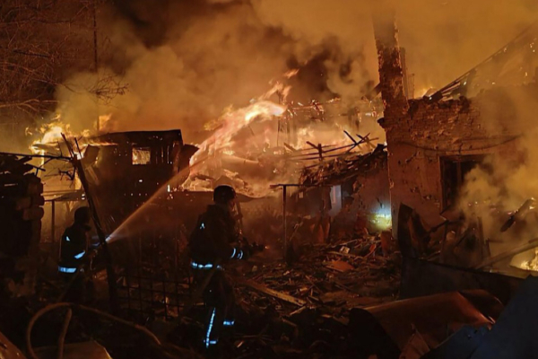 russia overnight strike on ukraine 2 killed