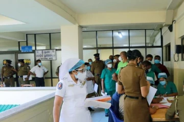 மட்டக்களப்பு பாடகர் மீது சரமாரி வாள்வெட்டு!