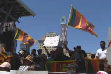 அவர்கள் கொள்ளையர்கள்... கனடாவில் திரண்ட நூற்றுக்கணக்கான இலங்கையர்கள்