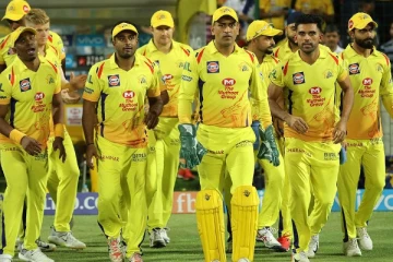 களைக்கட்டும் ஐபிஎல்: துபாய் வந்தடைந்தனர் சிஎஸ்கே அணியின் முக்கிய வீரர்கள்  - தோனி மகிழ்ச்சி