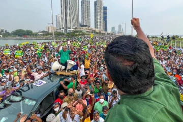 தேர்தலைத் ஒத்திப்போட்டால் நிலைமை மேலும் மோசமடையும்: அரசுக்குச் சஜித் அணி எச்சரிக்கை