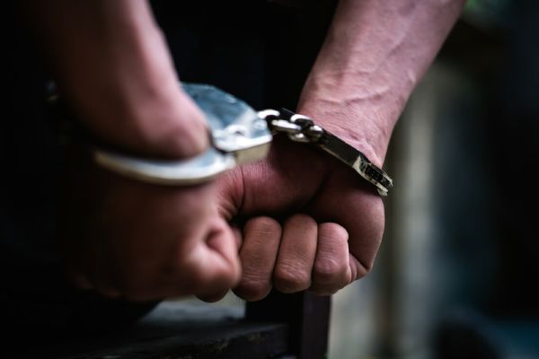 கெஹல்பத்தர பத்மேவிடமிருந்து துப்பாக்கி வாங்கிய வர்த்தகர் சிக்கினார்! | Businessman Arrested Purchasing A Gun From Padme