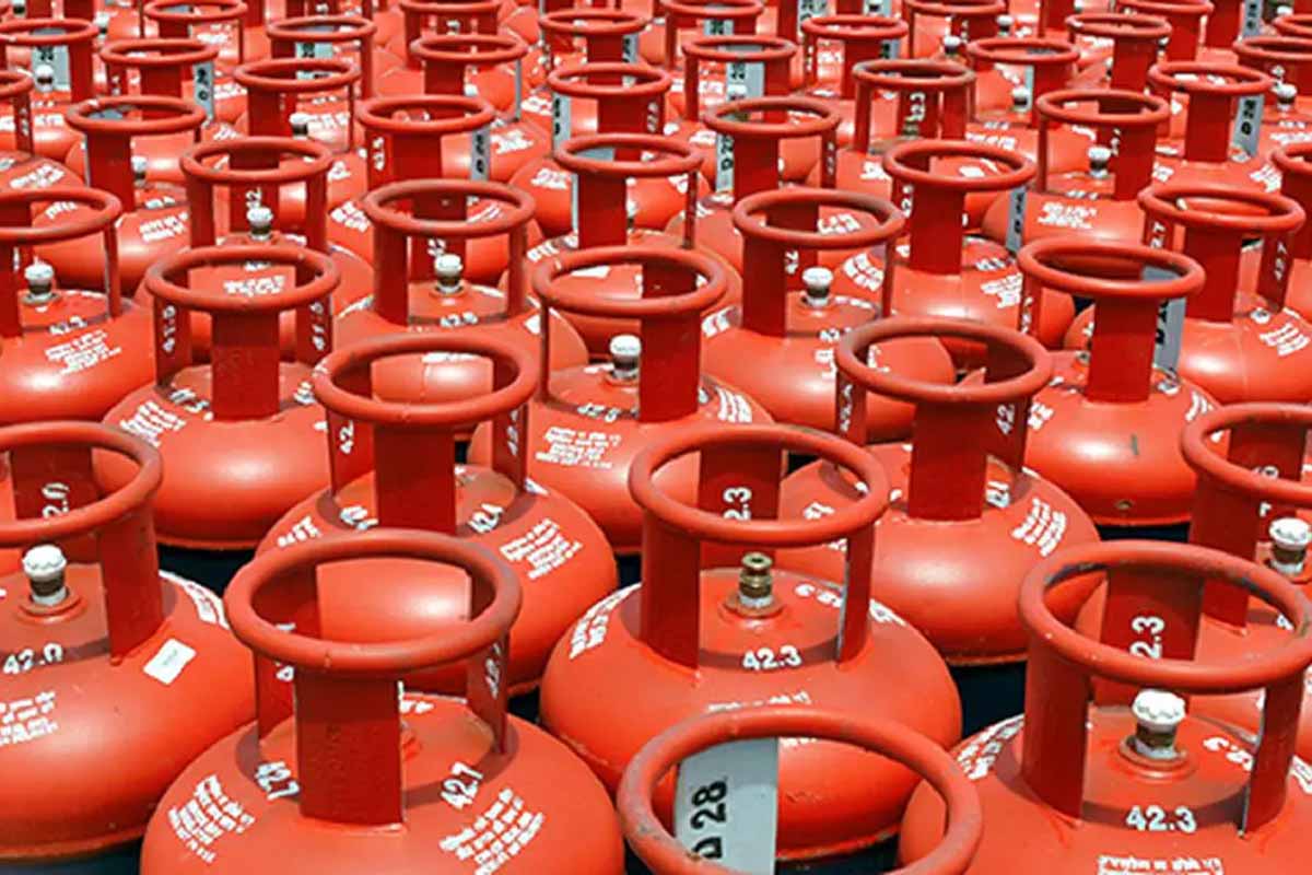 LPG சிலிண்டர் எடை குறைப்பா? மத்திய அரசு விளக்கம் | India Denies Lpg Cylinder Weight Cut Rumors