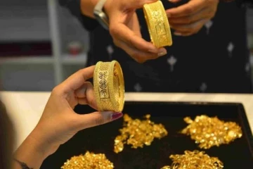 ரூ.65 ஆயிரத்தை நெருங்கிய தங்கம் விலை - கொஞ்சம் ரேட் எவ்வளவு பாருங்க!