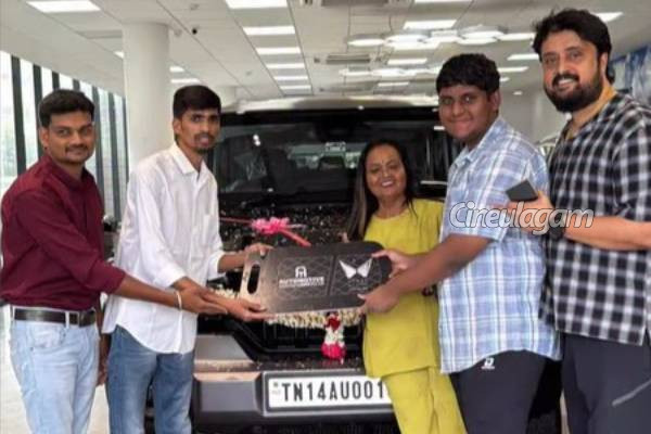 தனது மகனுக்காக புதிய கார் வாங்கியுள்ள பிரபல நடன இயக்குனர் கலா... வீடியோவுடன் இதோ | Kala Master Buys New Car For Her Son