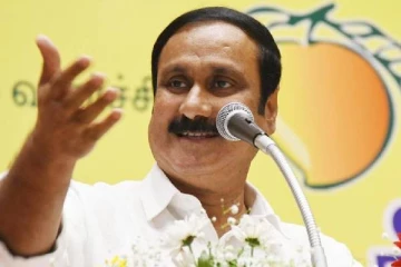 காமராஜர் பெயரை நீக்கி விட்டு கலைஞர் பெயரைச் சூட்டுவதா? அன்புமணி !