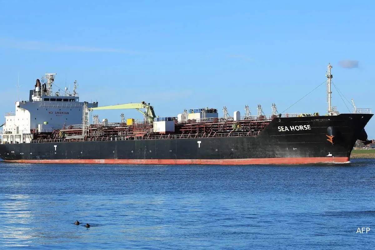 ட்ரம்பின் எதிர்ப்பை மீறி... கரீபியன் நாடொன்றிற்கு விரையும் ரஷ்ய எண்ணெய் கப்பல் | Russia Oil On Way Cuba Blockade