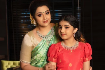 தெறி பேபி நைனிகாவின் லேட்டஸ்ட் போட்டோ ஷூட், இவ்வளவு பெரிதாக வளர்ந்துவிட்டாரே!