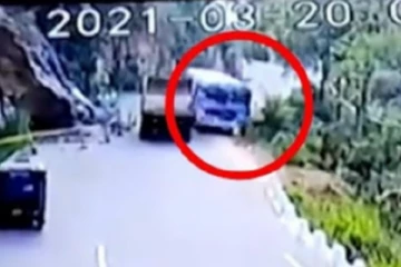 பசறையை உலுக்கிய கோர விபத்து! உயிர் தப்பிய பயணி வெளியிட்ட திகில் அனுபவம்