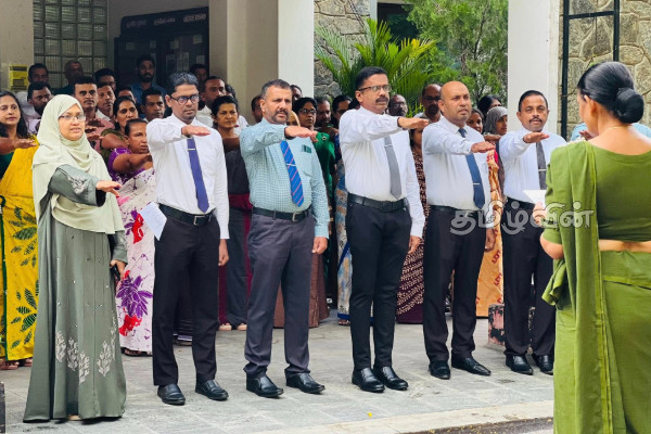புத்தாண்டையொட்டி கடமைகளை பொறுப்பேற்றுக் கொண்ட அதிகாரிகள் | Commencement Ceremony For 2026