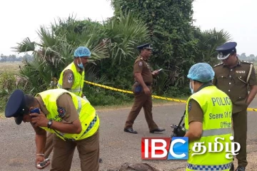 பூநகரியில் இன்றுமாலை வாள்வெட்டு :சம்பவ இடத்திலேயே பலியான இளைஞன்