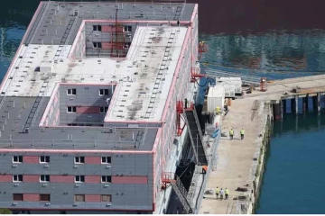 பிரித்தானியாவின் மிதக்கும் சிறையில் பயங்கர நோய்க்கிருமிகள்