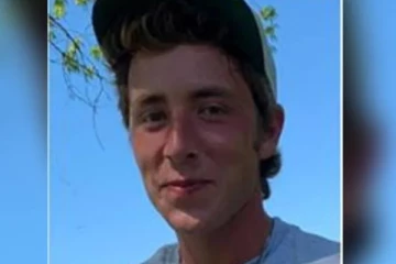 ஒட்டாவா அருவியில் மாயமான இளைஞரின் புகைப்படம் உள்ளிட்ட தகவல் வெளியானது