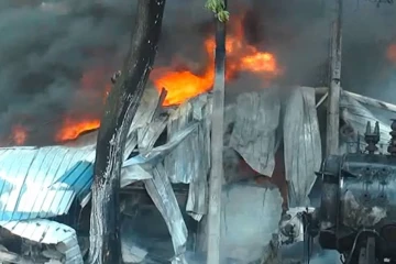 හෝමාගම කටුවාන කර්මාන්ත ශාලා ගින්නෙන් 5 දෙනෙකු ජීවිතක්ෂයට