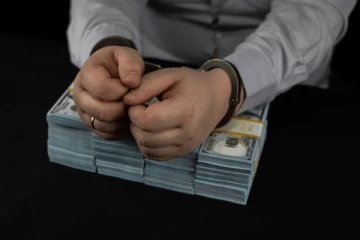 இலஞ்சம் பெற்ற வனஜீவராசிகள் அலுவலக அதிகாரி