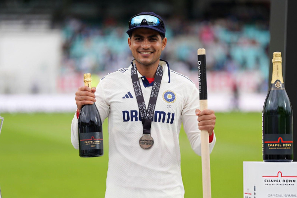 Shubman Gill Jersey Auctioned For Rs 5.41 Lakh, ரூ. 5.41 லட்சத்துக்கு வாங்கப்பட்ட சுப்மன் கில் ஜெர்சி! விலையில் பின்தங்கிய இங்கிலாந்து வீரர்கள்