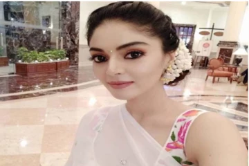 பிக்பாஸ் சனம் ஷெட்டியா இது? உடல் எடையை குறைத்து படு ஸ்லிம்மாக மாறிய புகைப்படம்