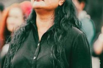 ஜனநாயக தேசிய கூட்டணியில் இணையும் நடிகை!