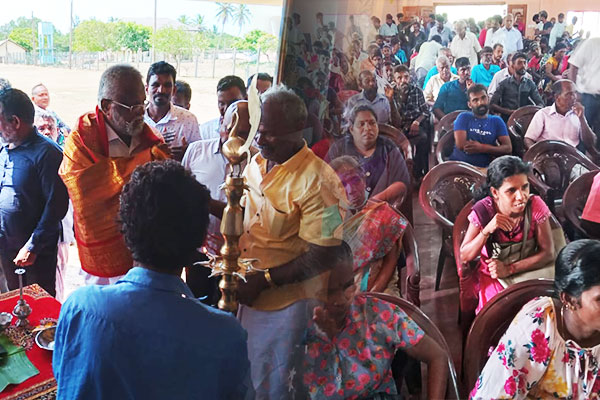 Mekanisme untuk mewujudkan aspirasi masyarakat Tamil: interpretasi Douglas Mekanisme untuk mewujudkan aspirasi masyarakat Tamil: interpretasi Douglas