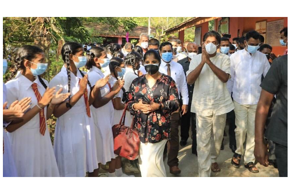 அரசாங்கத்தின் வீழ்ச்சியே முட்டைத் தாக்கதலுக்கு காரணம் - எதிர்க்கட்சித் தலைவர் பகிரங்கக் குற்றச்சாட்டு | Government Fall Reason Egg Attack Sajith Premadasa