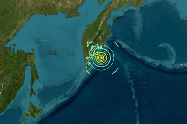 ரஷ்யாவில் சக்தி வாய்ந்த நிலஅதிர்வு – சுனாமி எச்சரிக்கை | Strong Earth Quake Hits Russia Tsunami Alert