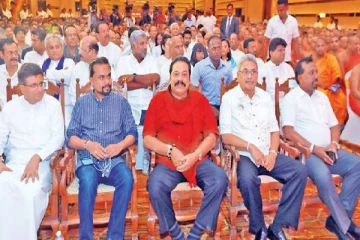 அரசாங்க கட்சிகளுக்கிடையில் அவசர சந்திப்பு!சூடுபிடிக்கும் கொழும்பு அரசியல் களம்