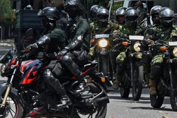 முகமூடி இராணுவத்தால் தென்னிலங்கை மக்கள் மத்தியில் கலக்கம்!