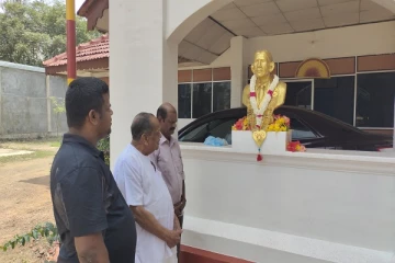 தந்தை செல்வா இருந்த தூய்மையான ஆசனத்தின் தூய்மையை கெடுக்கின்றனர் - வீ.ஆனந்தசங்கரி