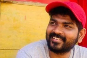 நேற்று வரைக்கும் டைட்டானிக் ரோஸை காதலித்தேன் ஆனால் இன்று முதல் விக்னேஷ் சிவனின் ட்விட் வைரல்