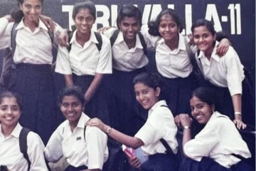 பிளாக் பஸ்டர் திரைப்படங்களின் கதாநாயகியா இது ! பள்ளி பருவத்தில் எப்படி இருக்கிறார் பாருங்க