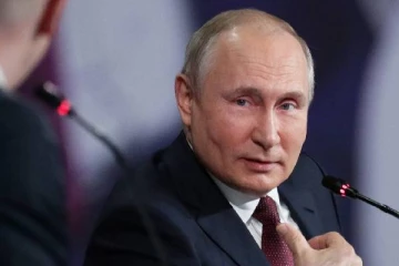 உக்ரைனுக்கு பகிரங்கமாக மிரட்டல் விடுத்த புடின்