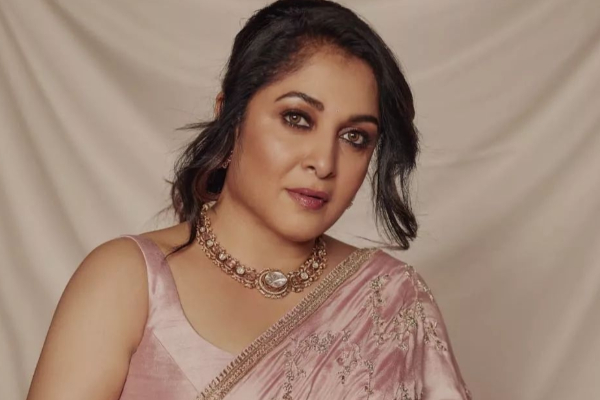 நடிகை ரம்யா கிருஷ்ணனின் மகனை பார்த்துள்ளீர்களா.. இதோ எப்படி இருக்கிறார் பாருங்க | Ramya Krishnan Son Photo