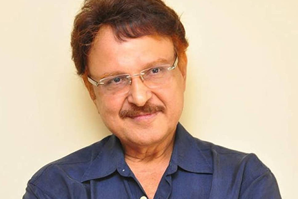 பிரபல நடிகர் காலமானார்; அதிர்ச்சியில் ரசிகர்கள் | Popular Actor Sarathbabu Passes Away