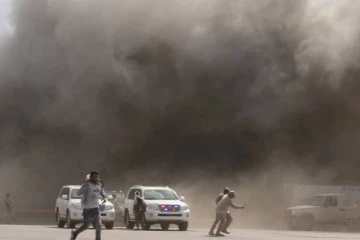 ஏமன் மீது ஏவுகணை தாக்குதல்..குழந்தை உள்பட 17 பேர் உயிரிழப்பு